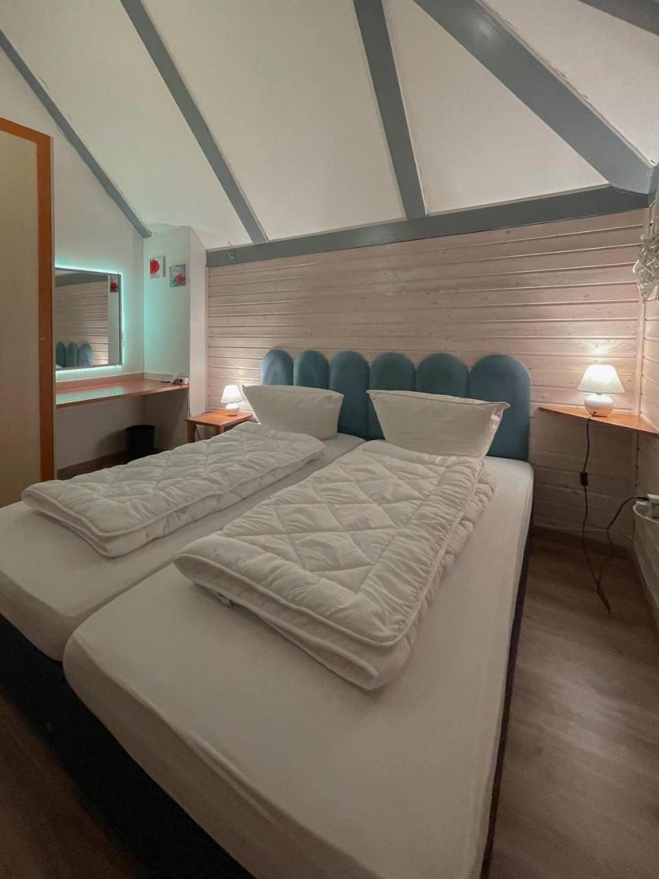 Ferienhaus "Schmetterling" Am See Im Bergland Kirchheim  Ngoại thất bức ảnh