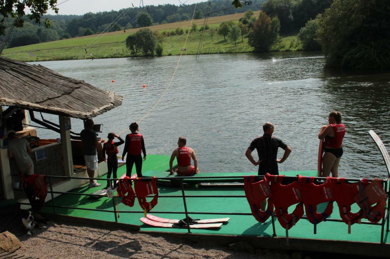 Ferienhaus "Schmetterling" Am See Im Bergland Kirchheim  Ngoại thất bức ảnh